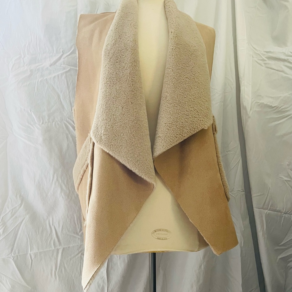 Elegant Beige Shearling Vest for Women